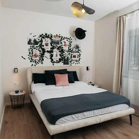 Wonder-matrafuered Apartment *