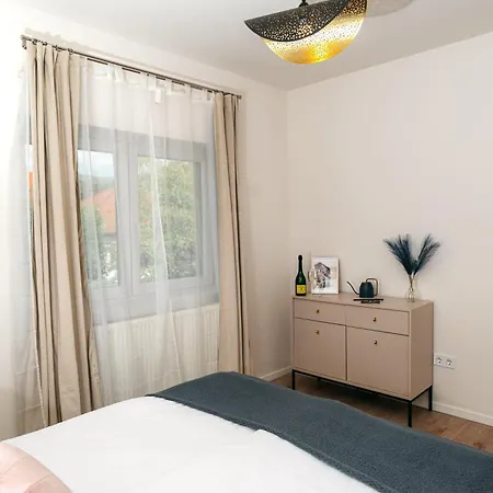 Wonder-matrafuered Apartment *